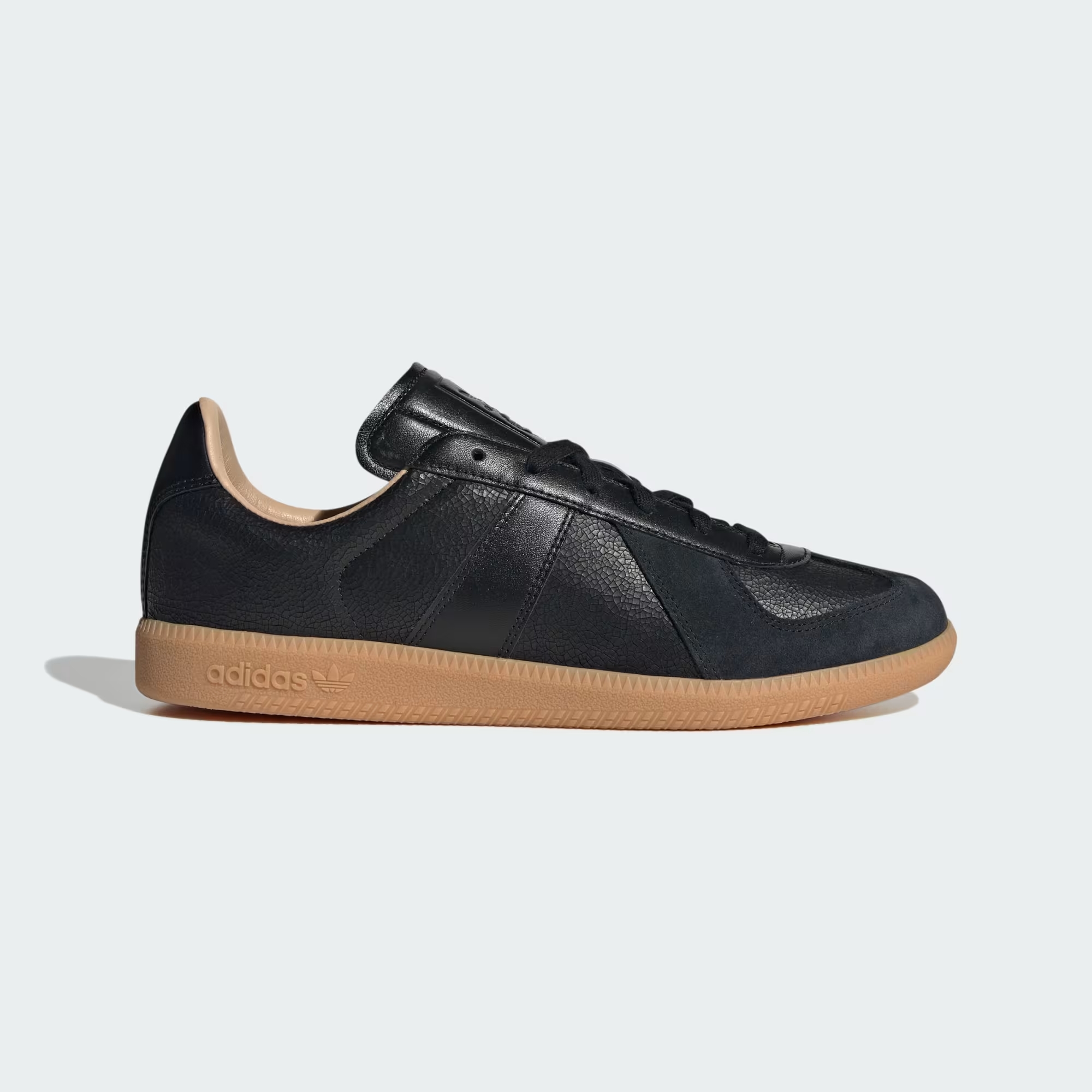 SNEAKERS - CORE BLACK/CORE BLACK/GUM 3