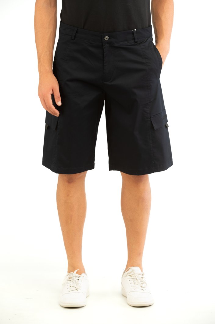SHORTS - PIRATE BLACK