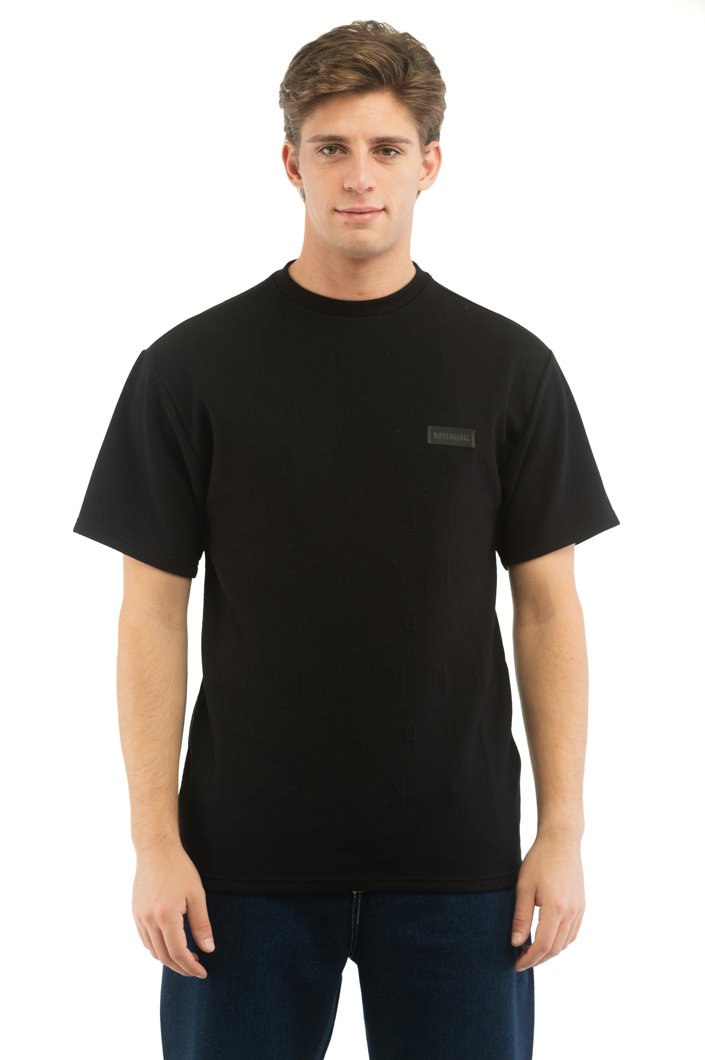 T-SHIRT - BLACK