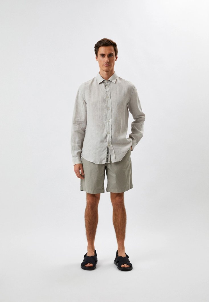 SHORTS - LIGHT GREY