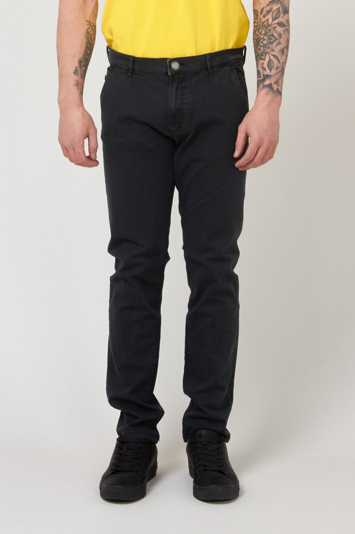 JEANS - BLACK