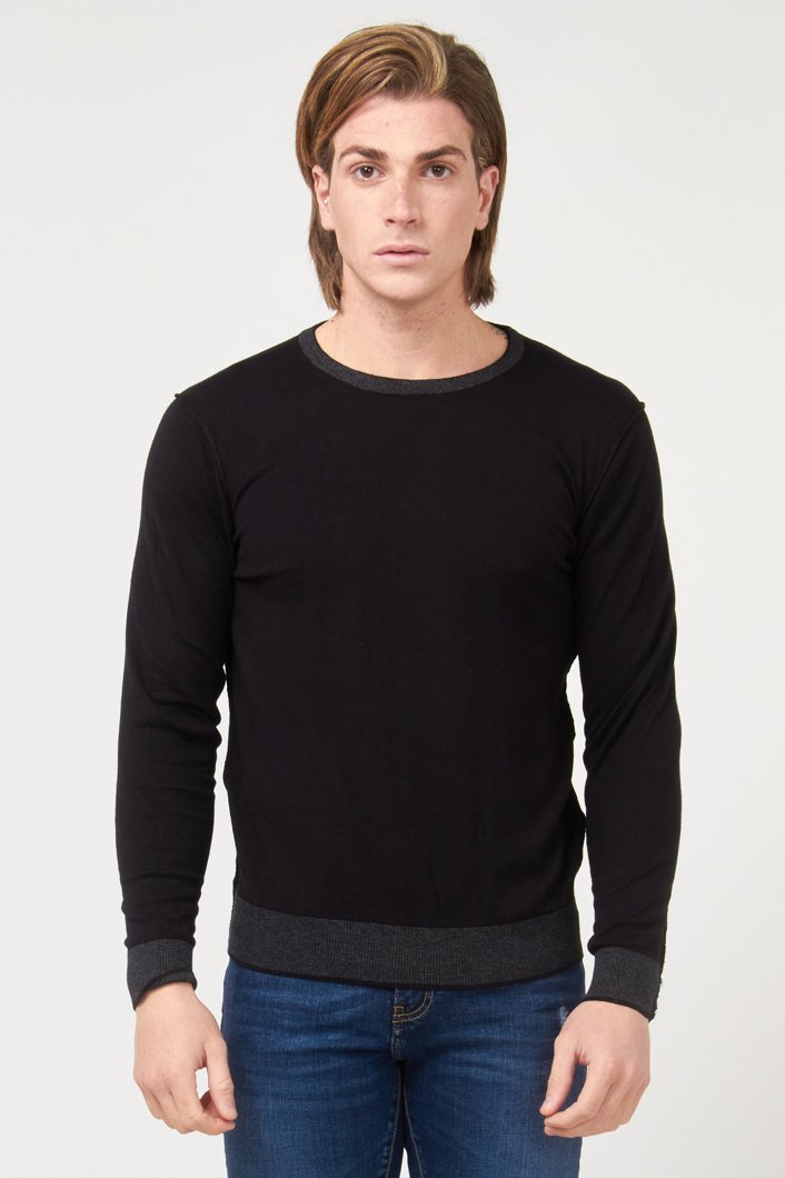 JUMPER - BLACK