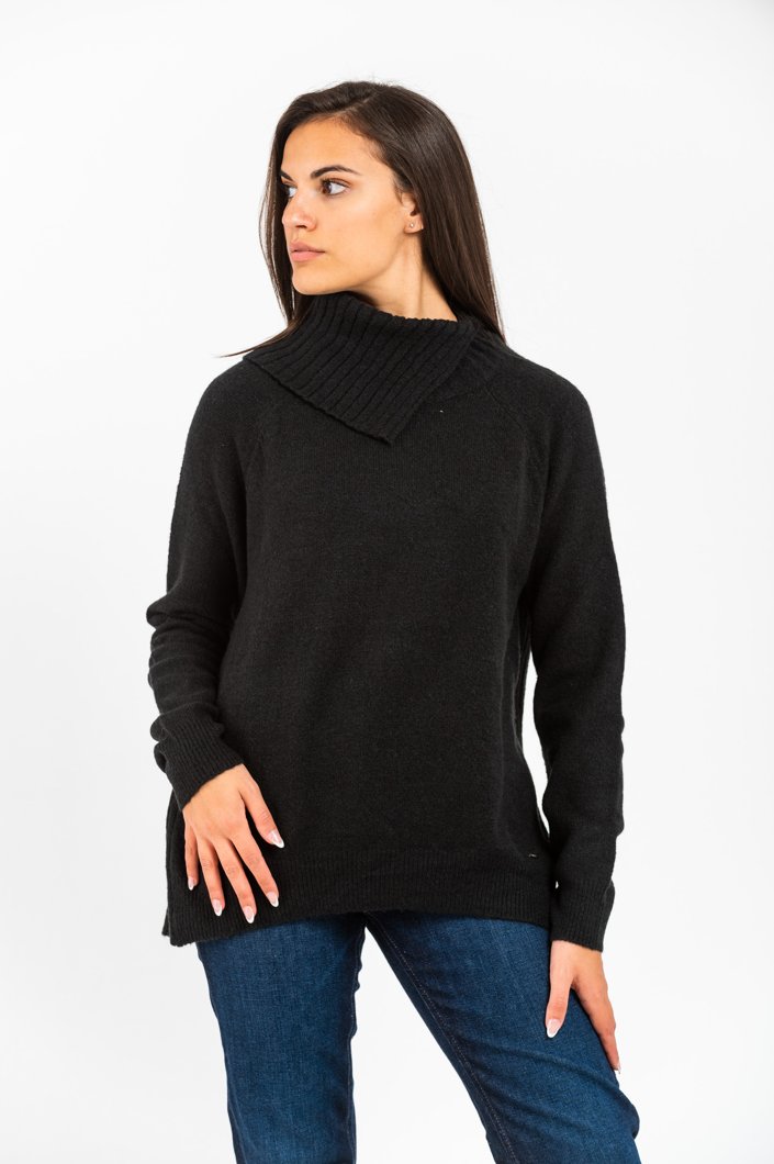 TURTLENECK - BLACK