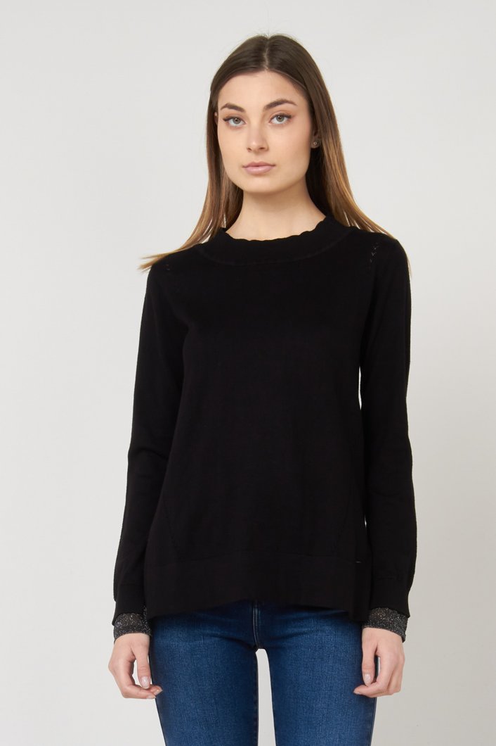 PULLOVER - BLACK