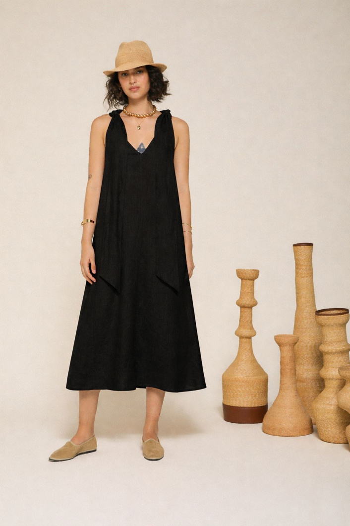 DRESS - BLACK