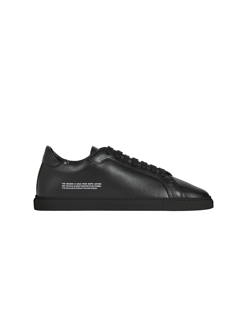 SNEAKERS - BLACK