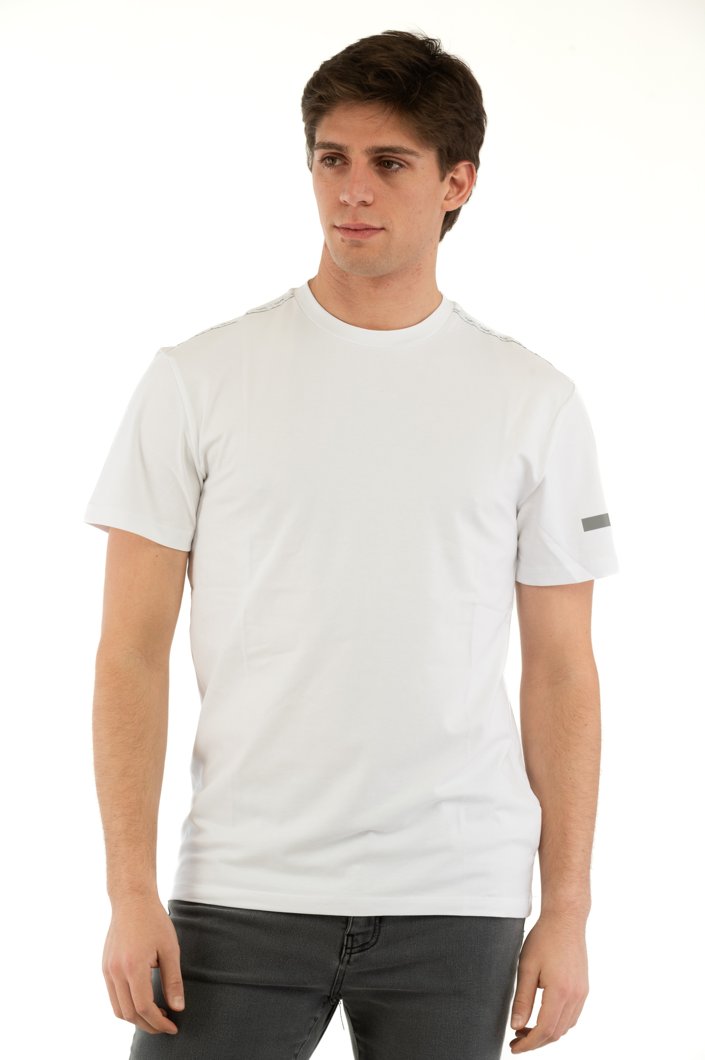 T-SHIRT - WHITE