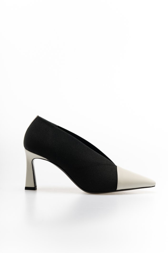 HIGH HEELS - PORCELAIN