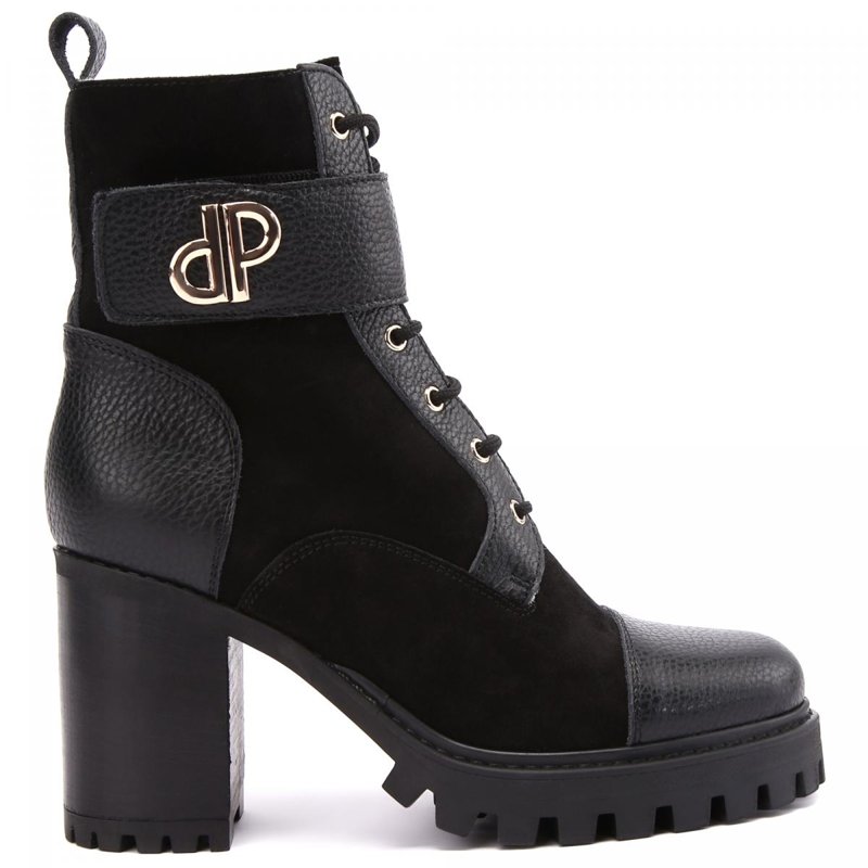 ANKLE BOOTS - BLACK