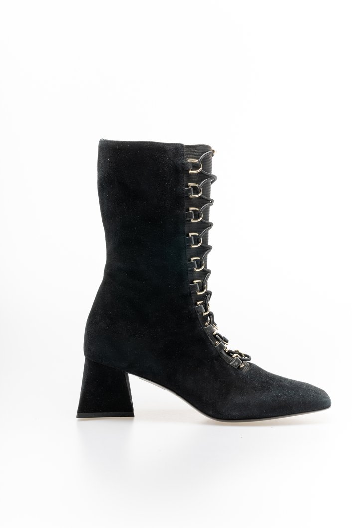 ANKLE BOOTS - BLACK