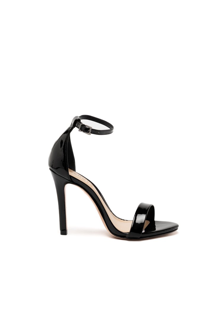 SANDALS - PRETO