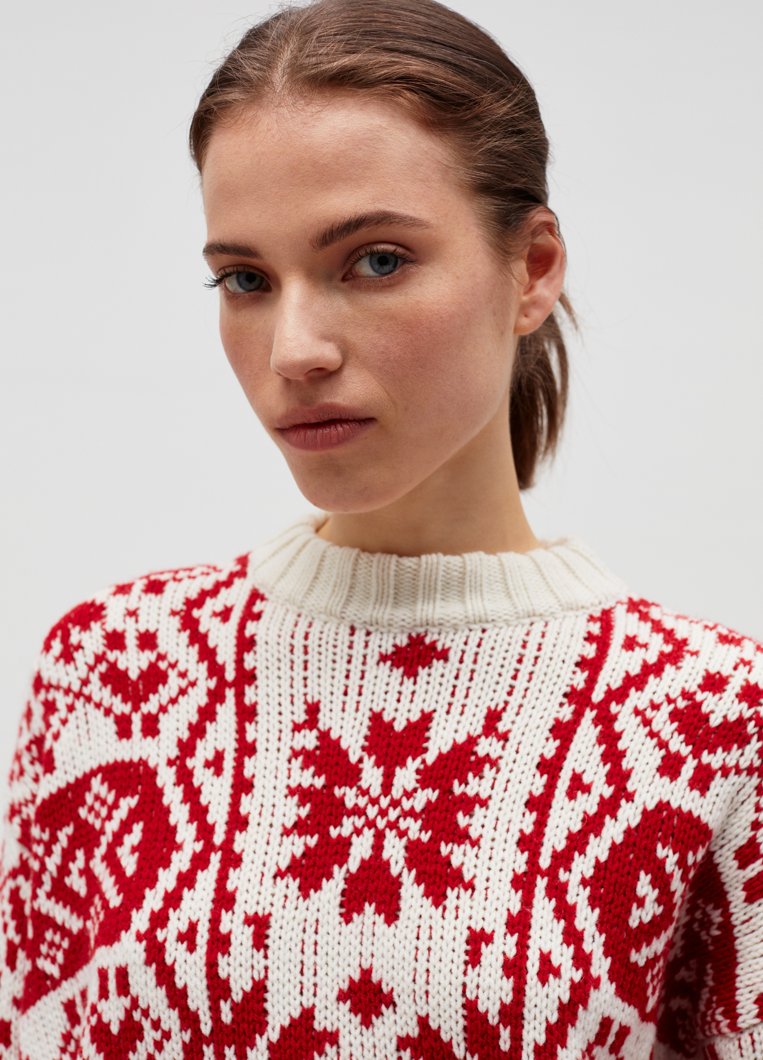 SWEATER - WHITE/RED