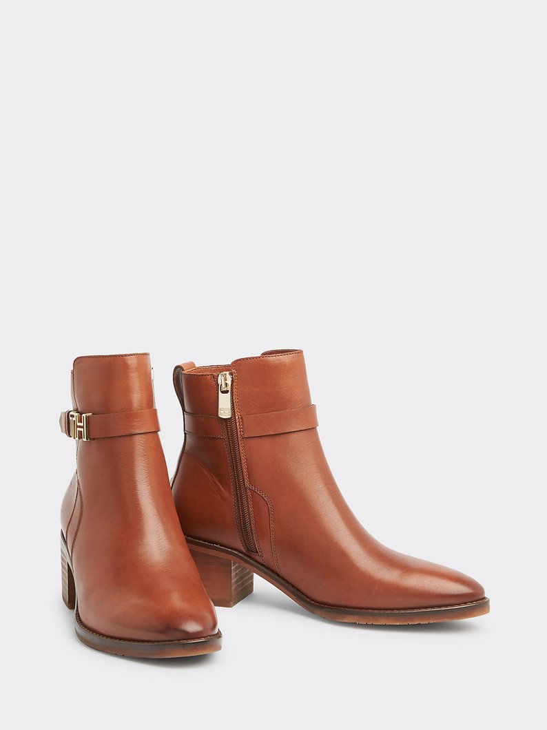ANKLE BOOTS - BROWN