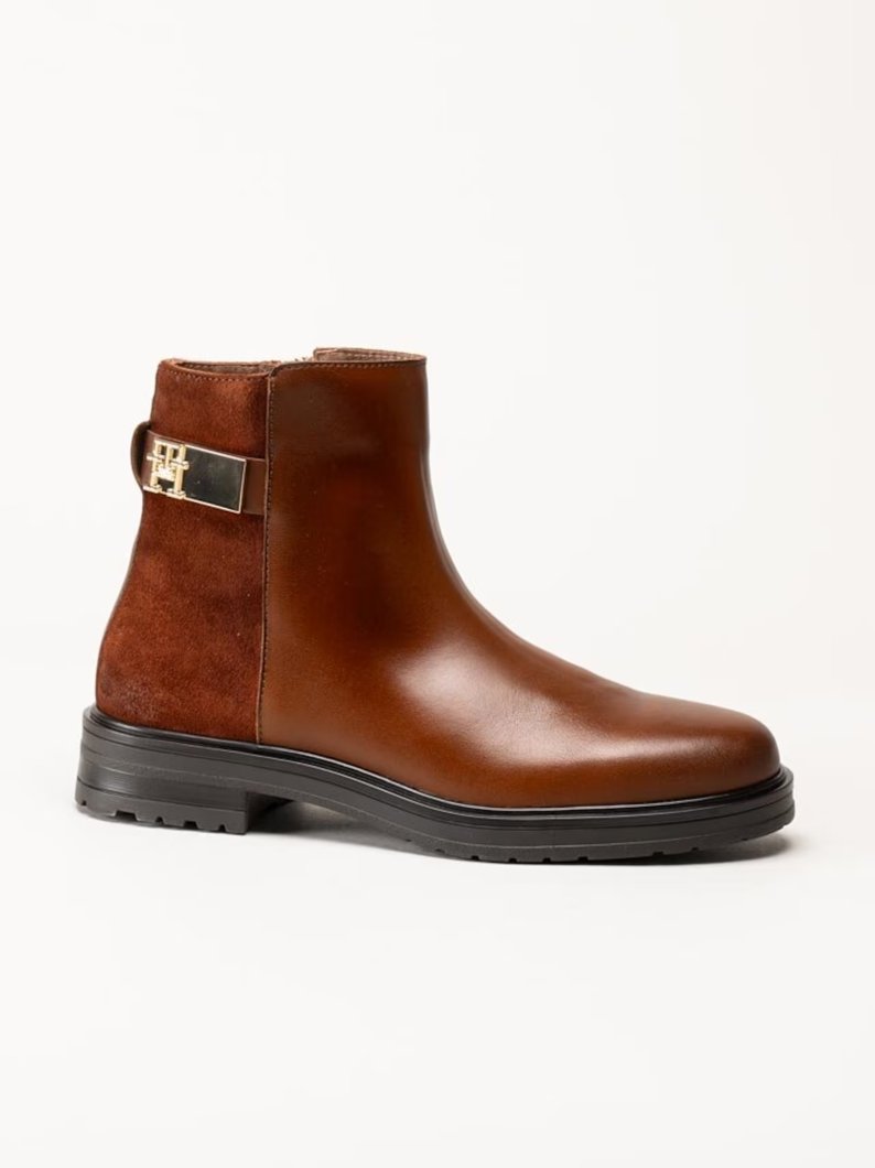 ANKLE BOOTS - BROWN